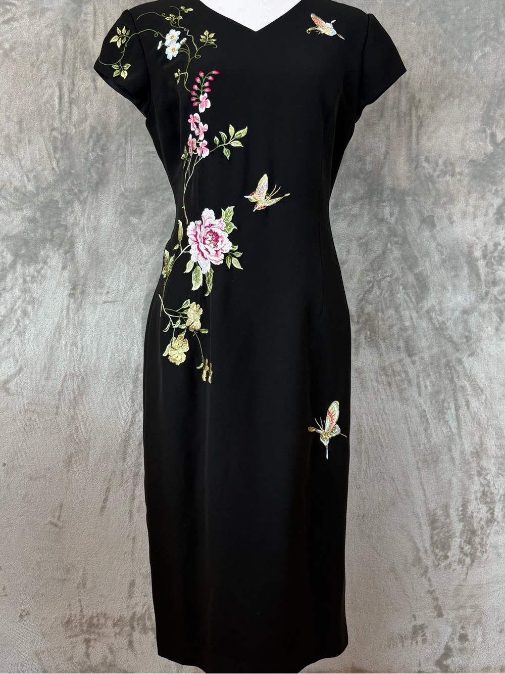 Maggy London Butterfly Floral Sheath Dress Wmn’s 4